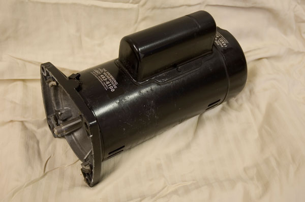 2.0 HP SQUARE FLANGE